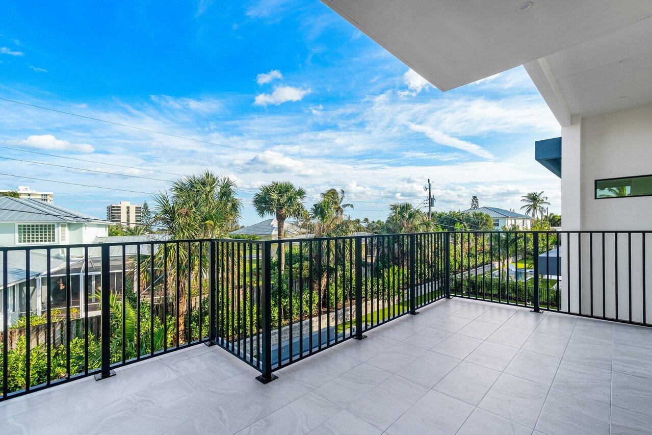 SEA VIEW RIDGE - Residential