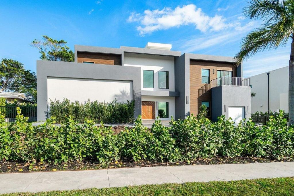 Photo of 13480 Us Highway 1, Juno Beach, FL 33408 (MLS # R11102186)