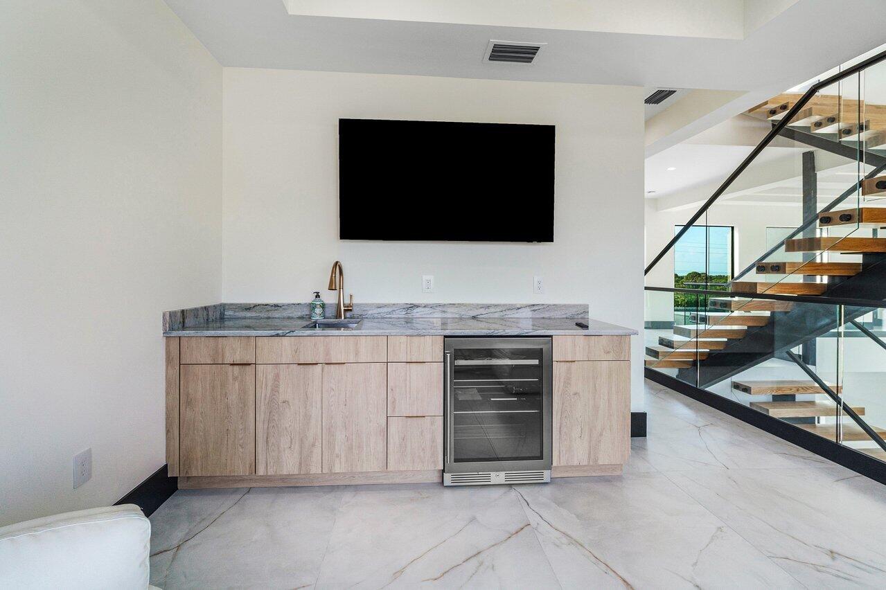 SEA VIEW RIDGE - Residential