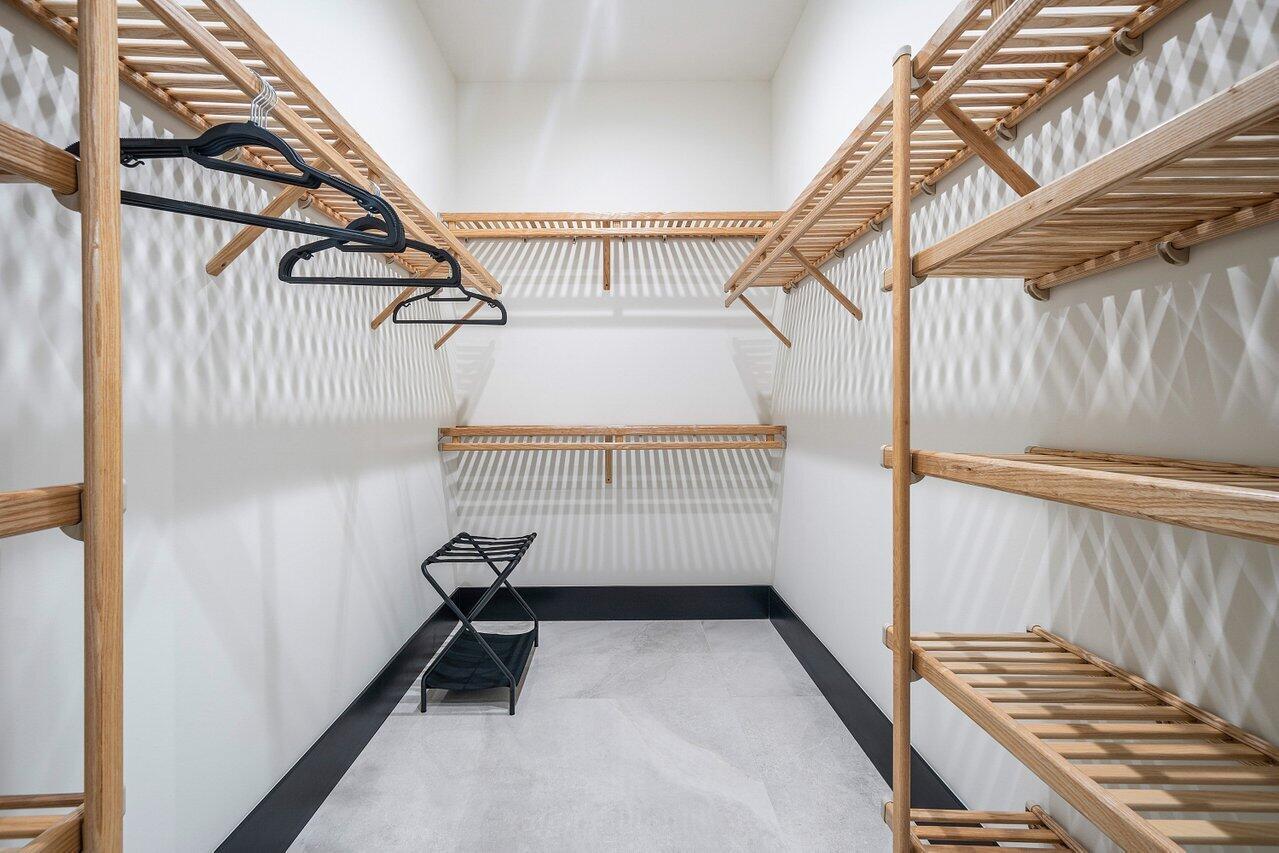 SEA VIEW RIDGE - Residential