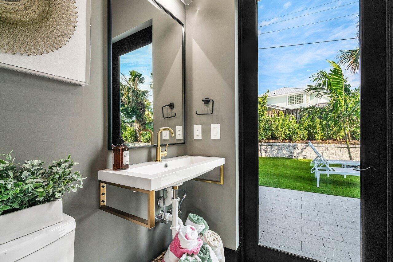 SEA VIEW RIDGE - Residential