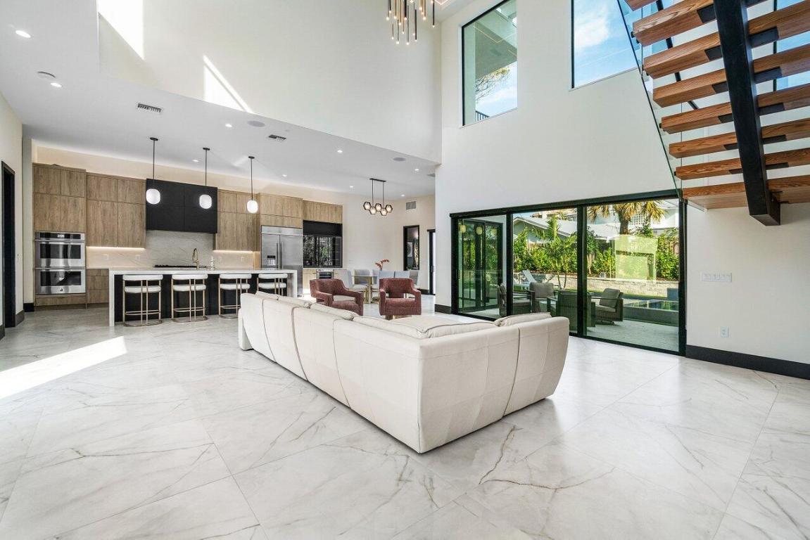 SEA VIEW RIDGE - Residential