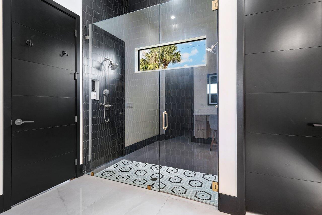 SEA VIEW RIDGE - Residential