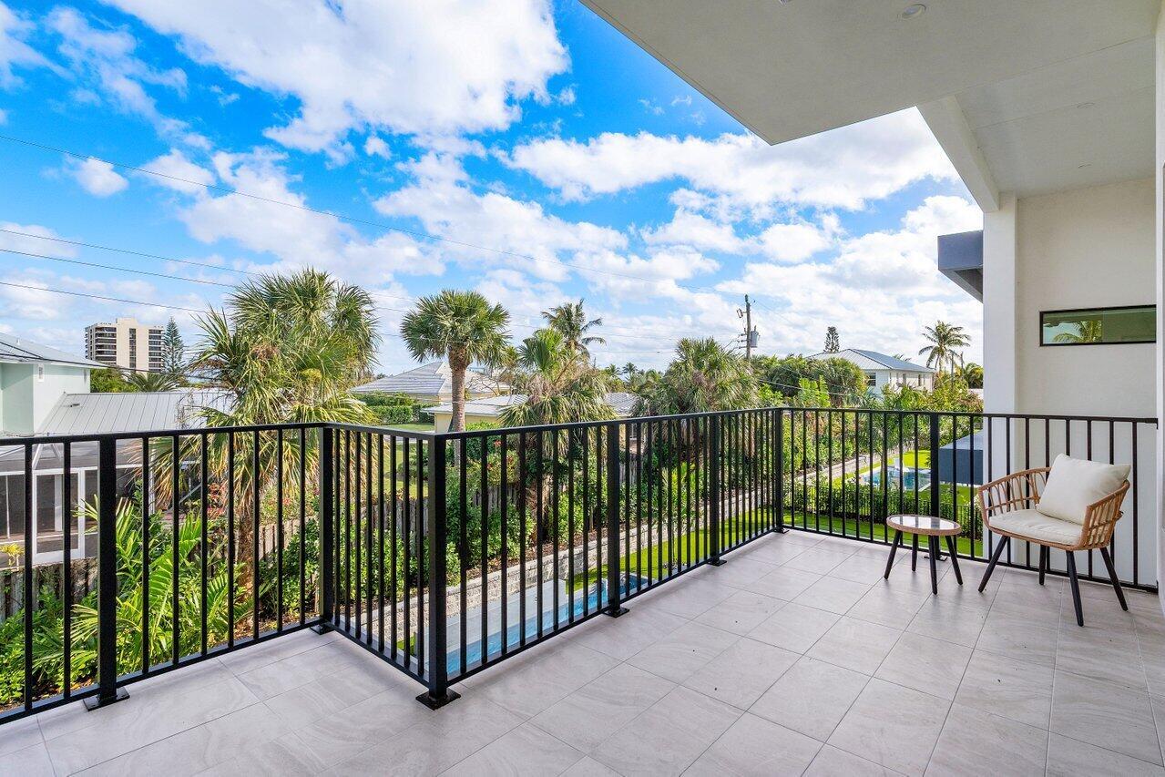 SEA VIEW RIDGE - Residential