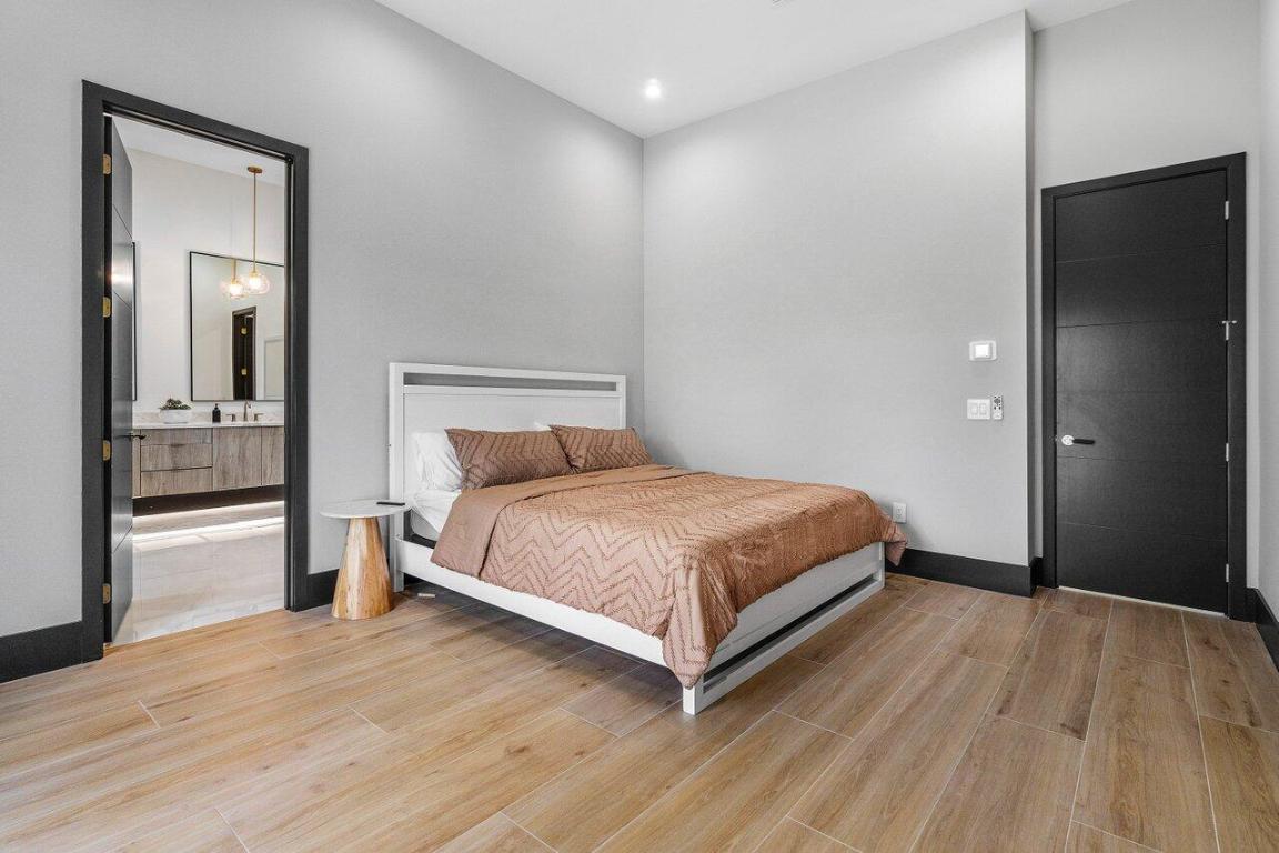 SEA VIEW RIDGE - Residential