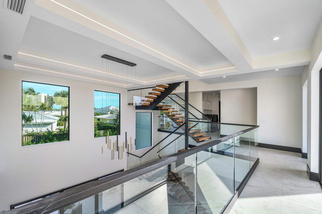 SEA VIEW RIDGE - Residential