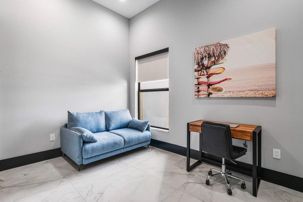 SEA VIEW RIDGE - Residential