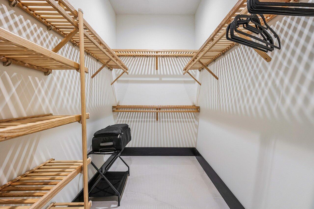 SEA VIEW RIDGE - Residential