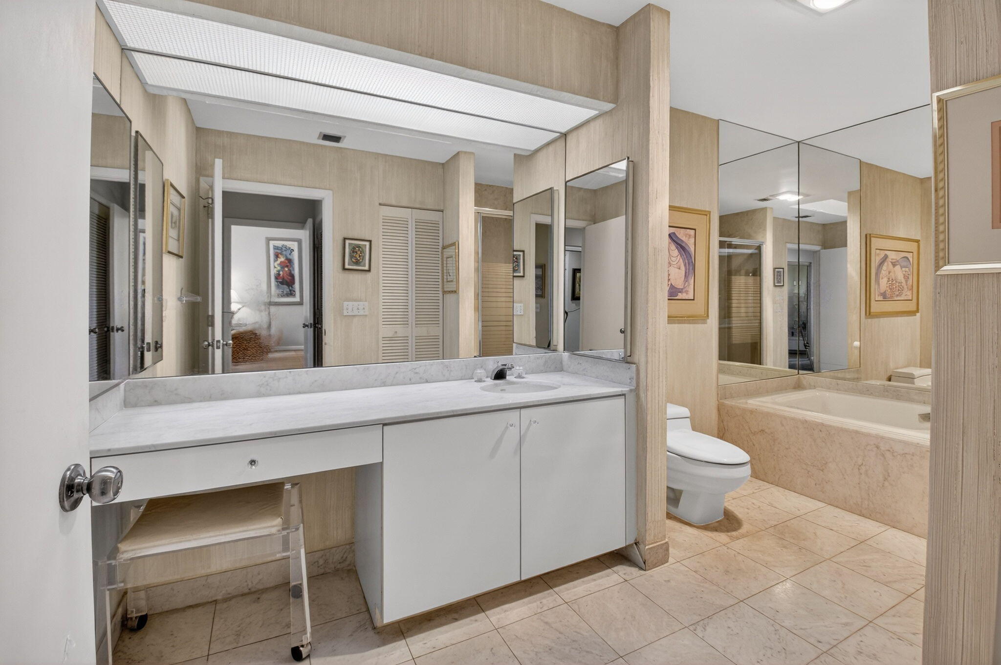 EASTGATE II AT HUNTERS RUN CONDO - Residential