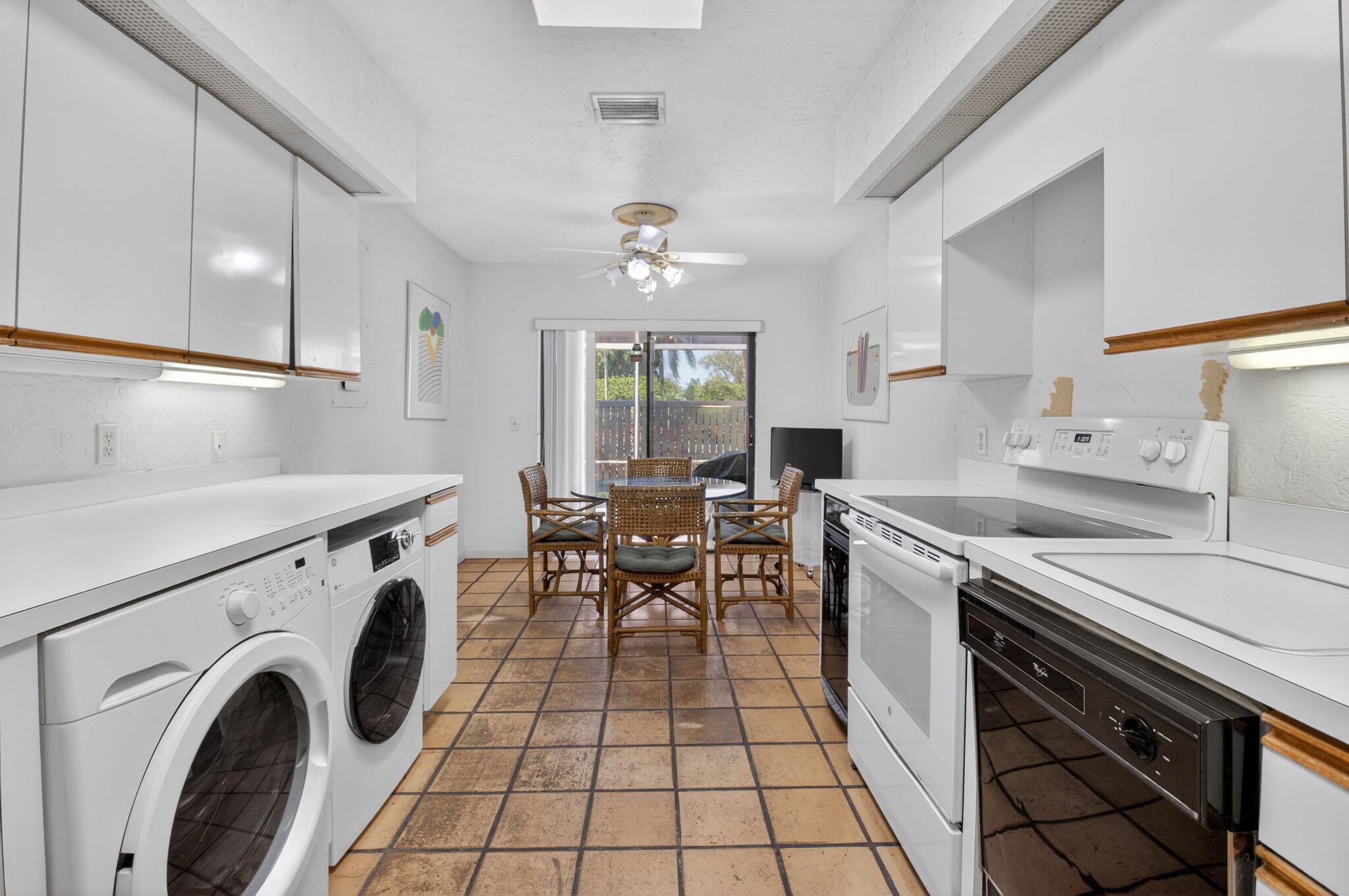 EASTGATE II AT HUNTERS RUN CONDO - Residential