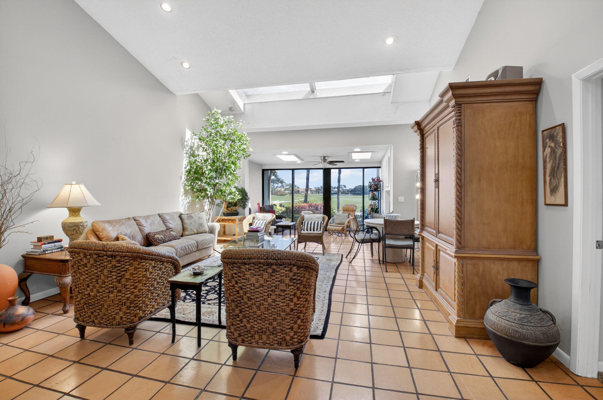 EASTGATE II AT HUNTERS RUN CONDO - Residential