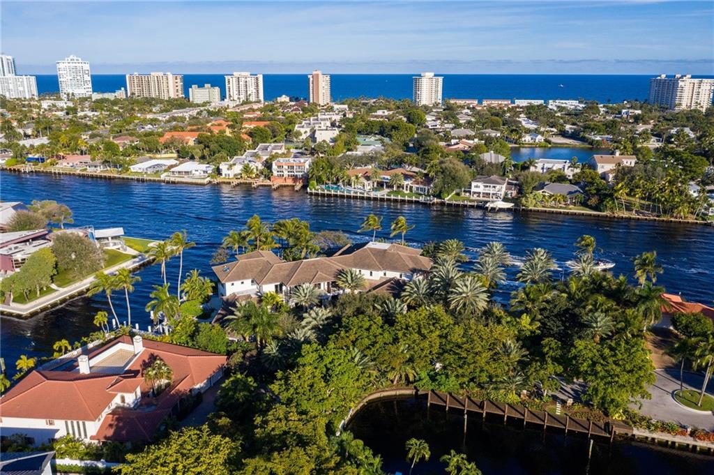 BAY COLONY - Residential