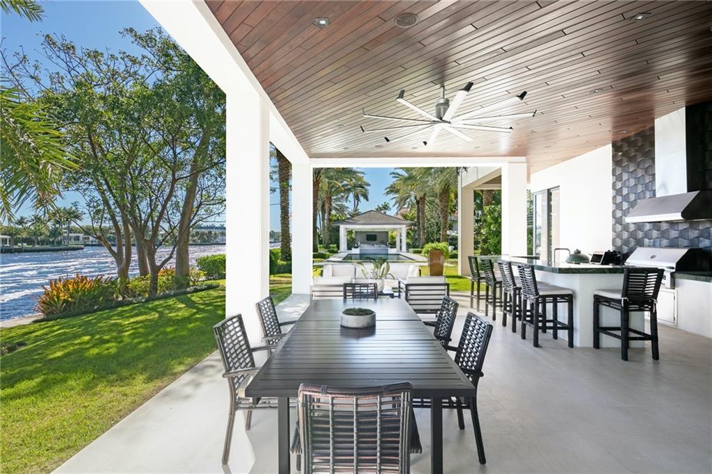 BAY COLONY - Residential