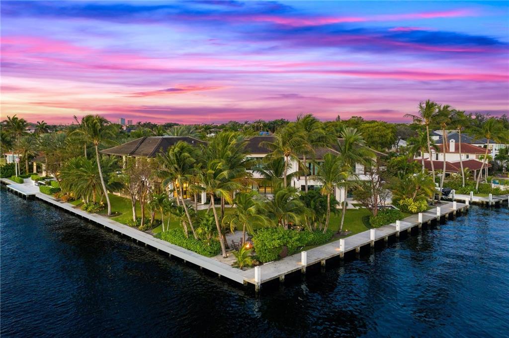 BAY COLONY - Residential