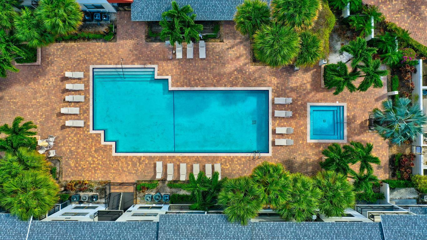 CLEAR LAKE CLUB CONDO - Residential Lease