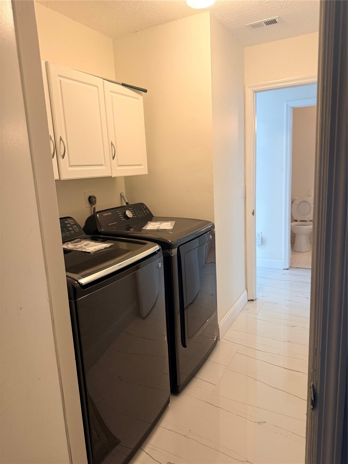 Holiday Spgs Village & - Residential Lease