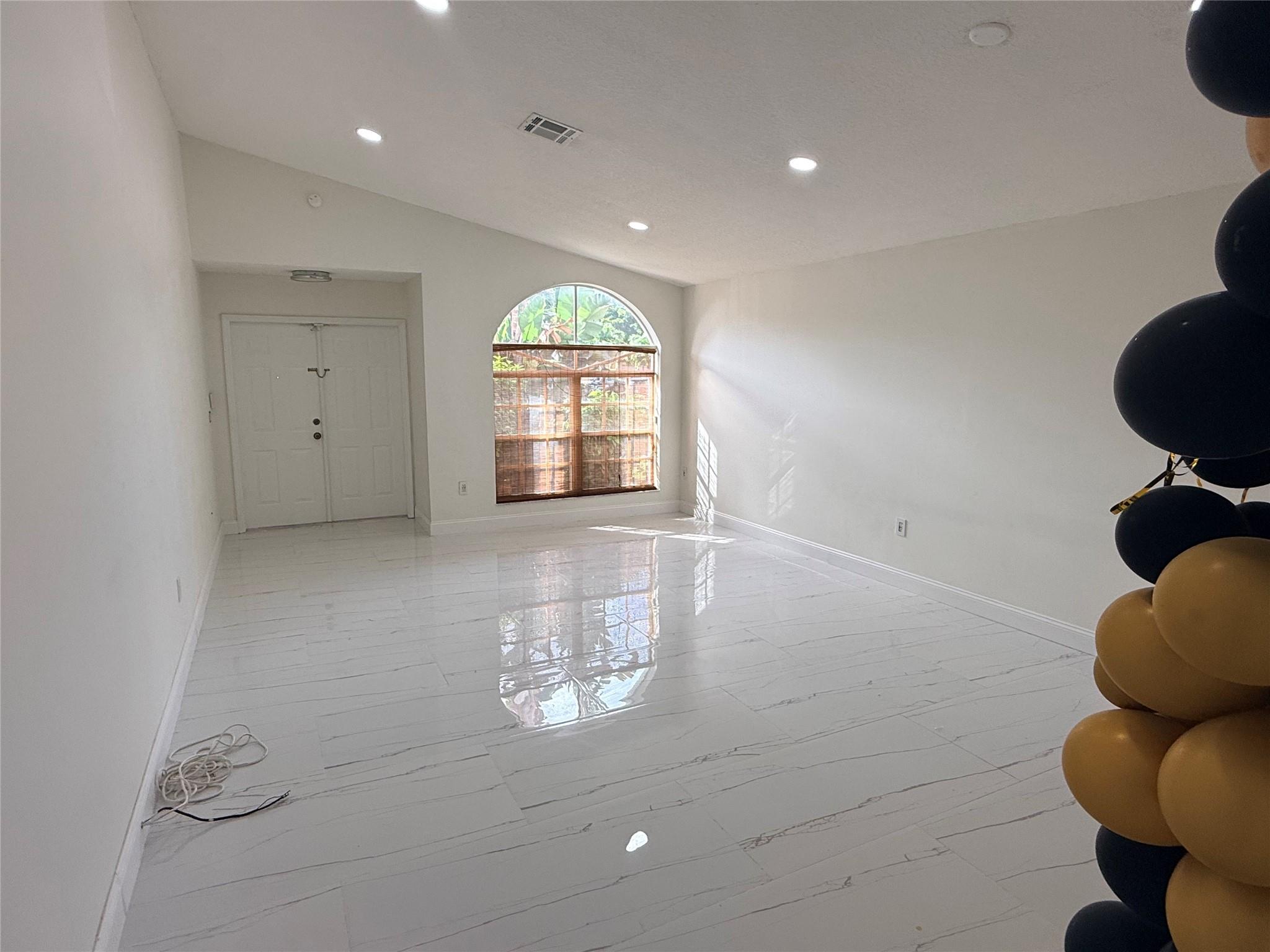 Holiday Spgs Village & - Residential Lease