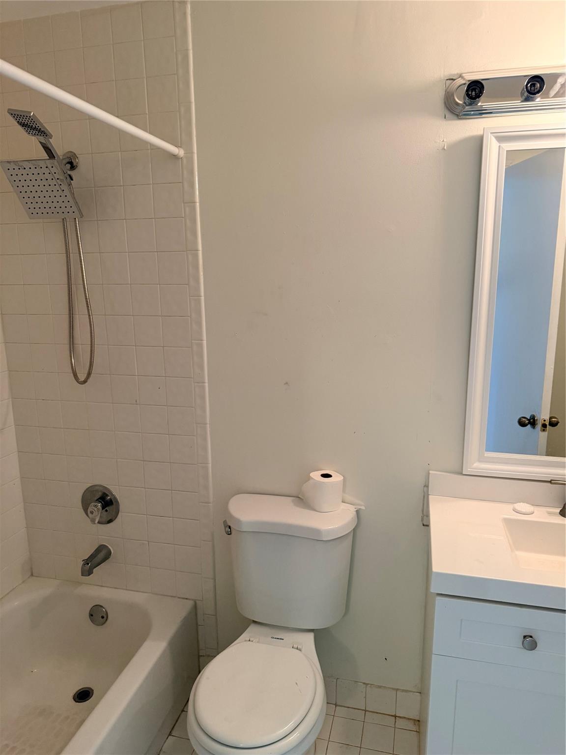 Holiday Spgs Village & - Residential Lease