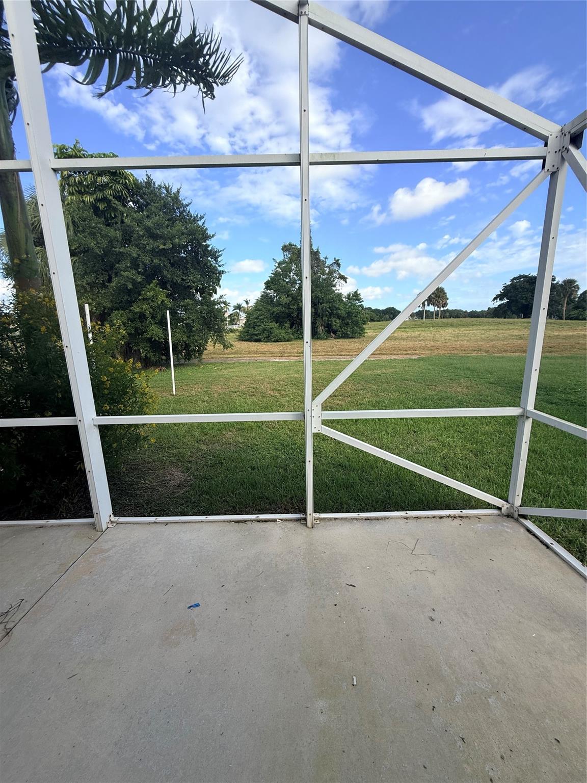 Holiday Spgs Village & - Residential Lease