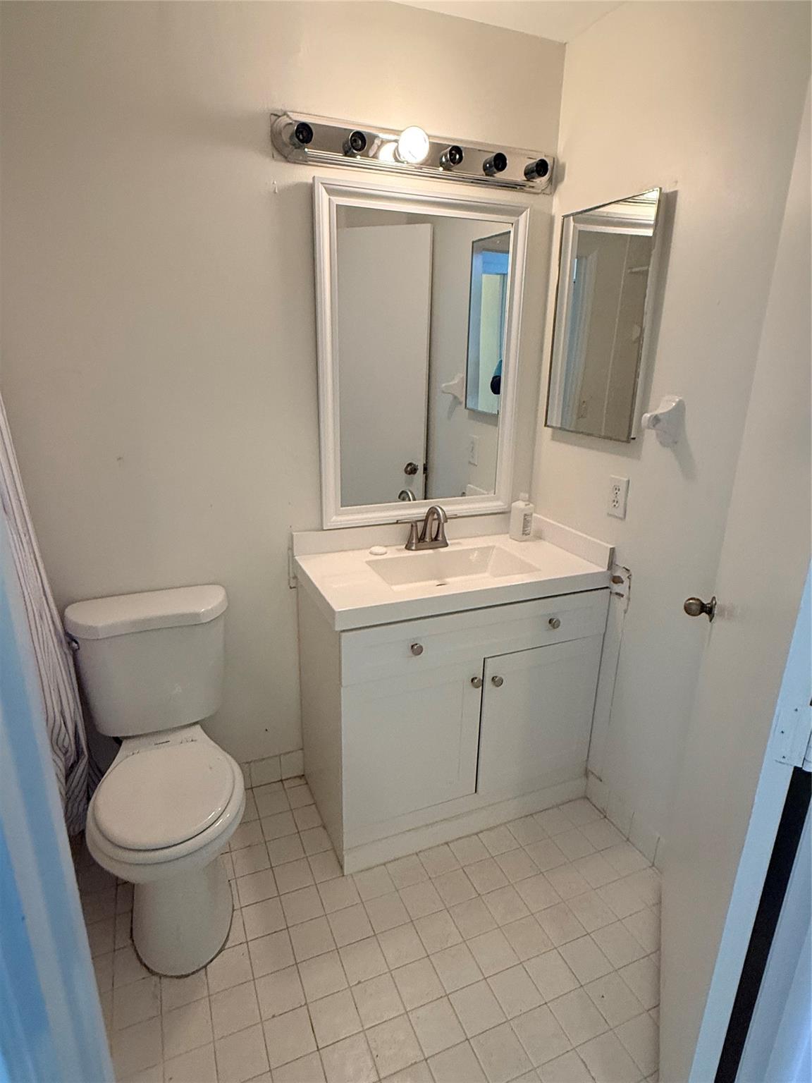 Holiday Spgs Village & - Residential Lease