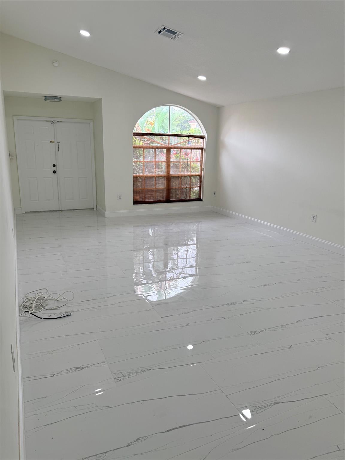 Holiday Spgs Village & - Residential Lease