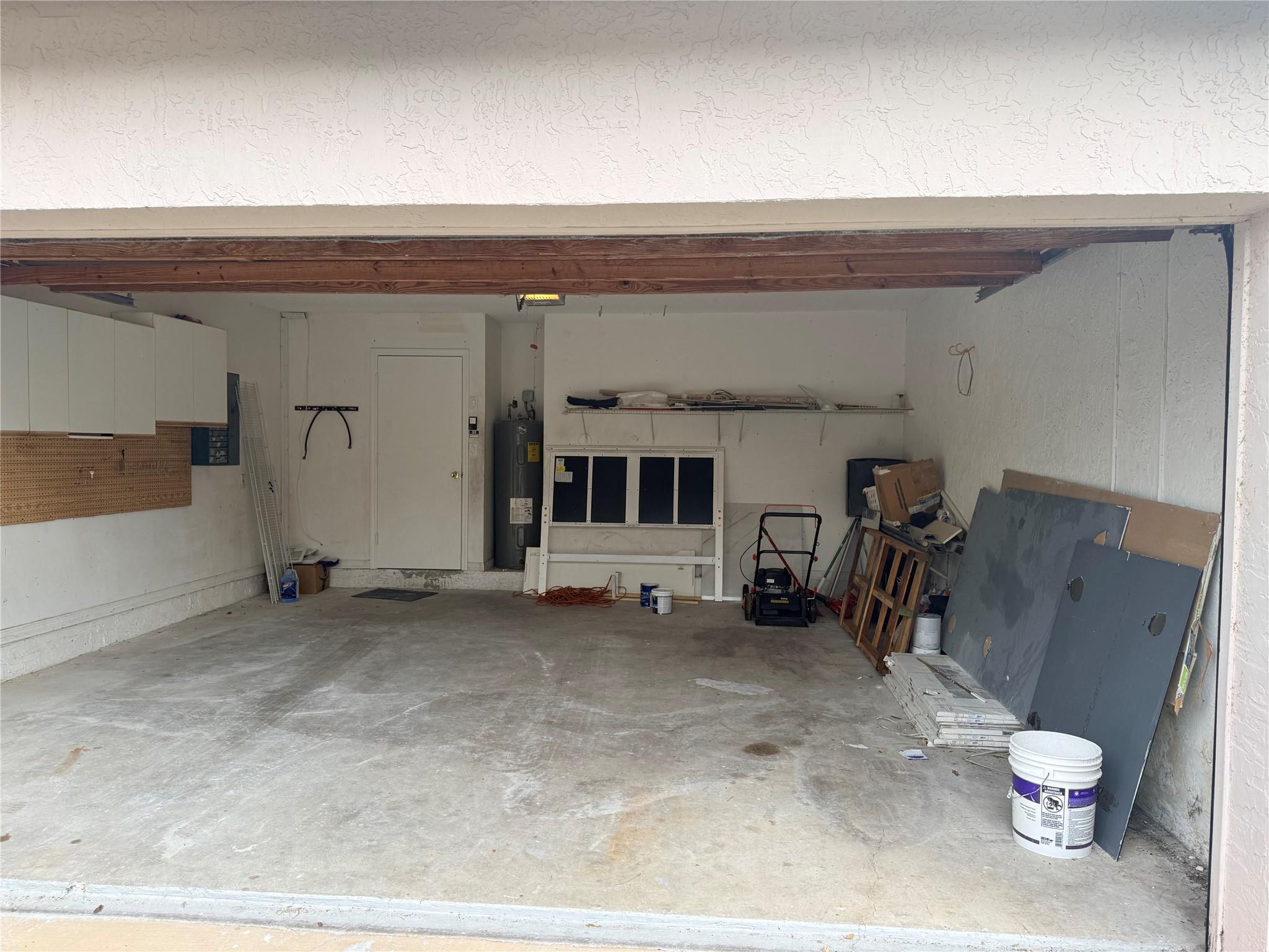 Holiday Spgs Village & - Residential Lease