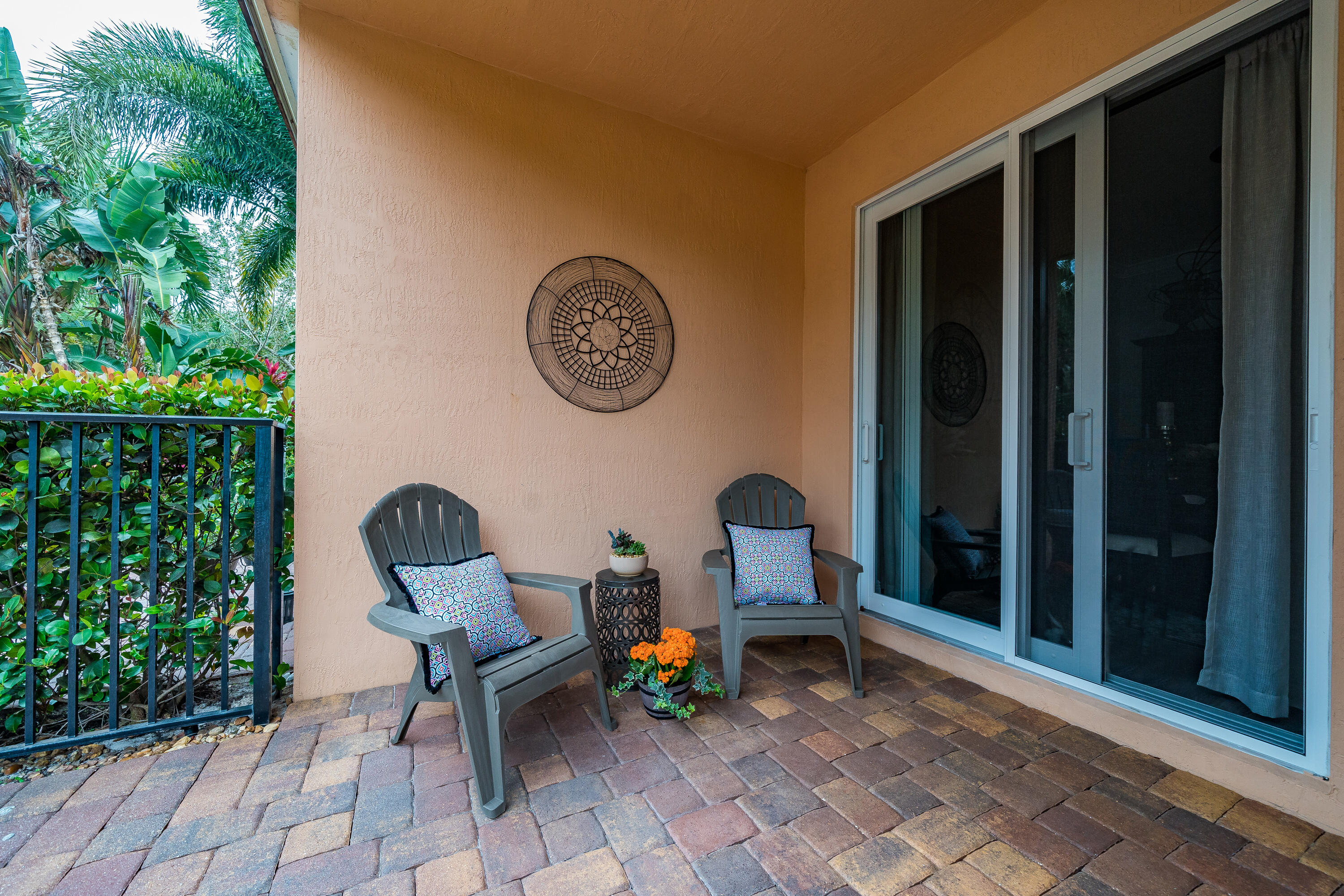 OAKTON PRESERVE - Residential