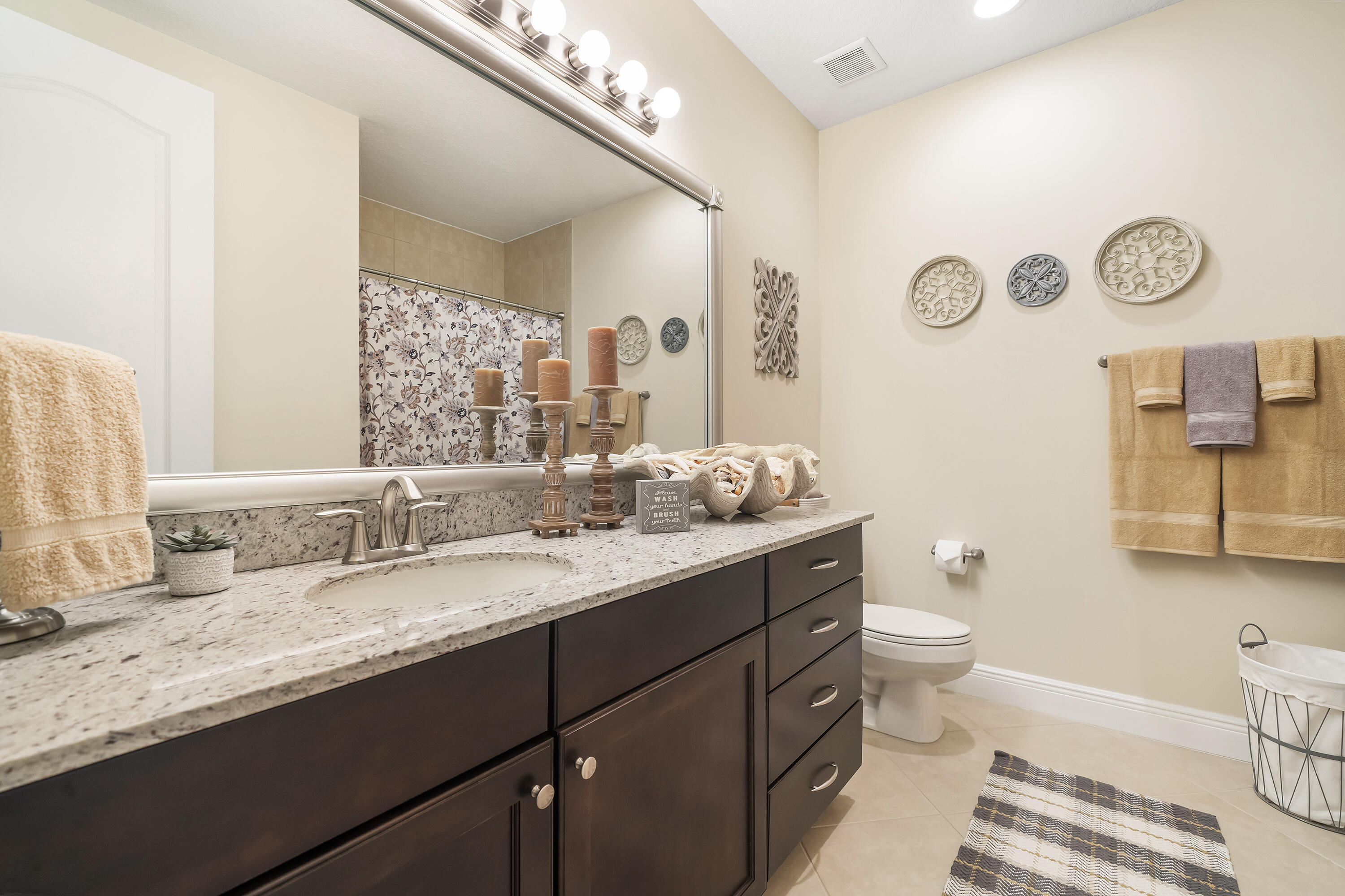 OAKTON PRESERVE - Residential