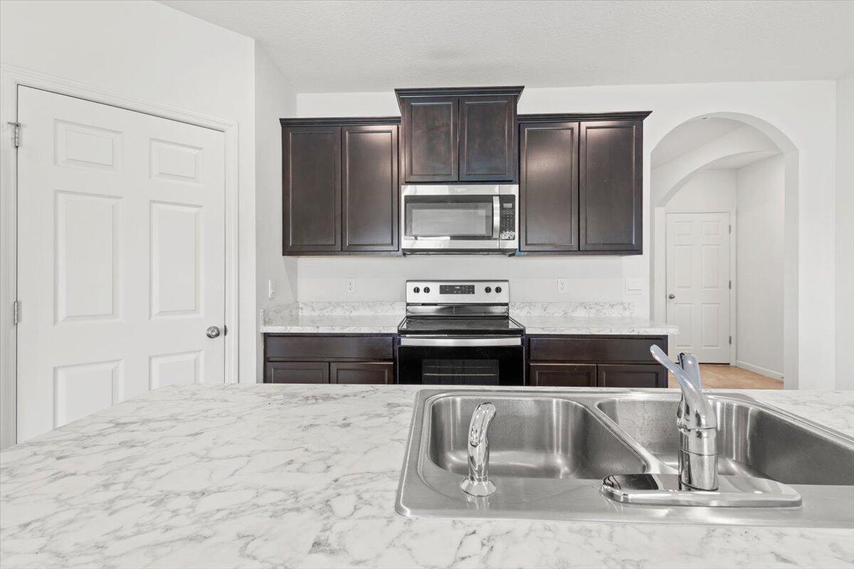 Photo 11 of 45 of 3423 Trinity Circle house
