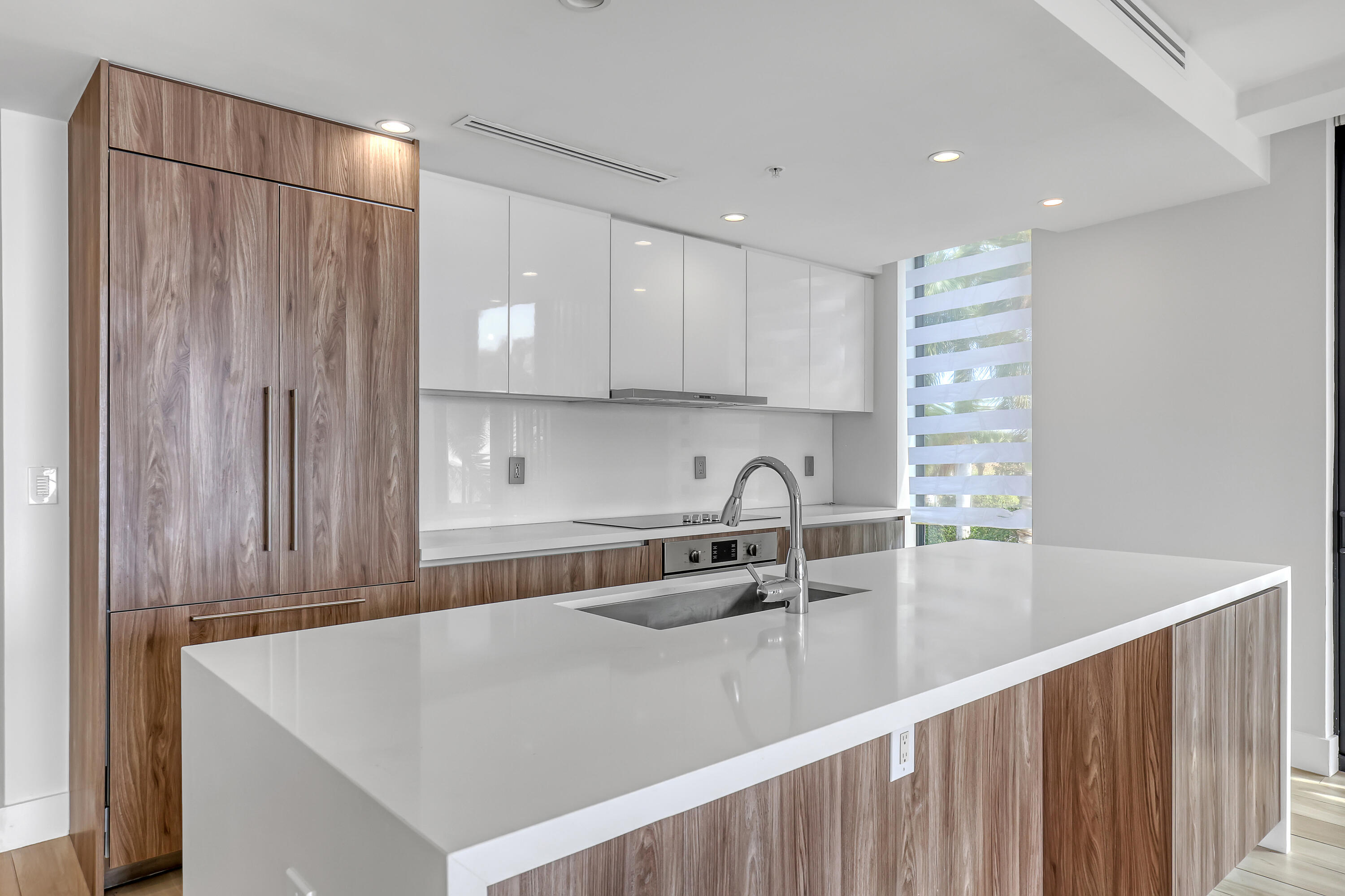 OCEAN EIGHTEEN CONDO - Residential