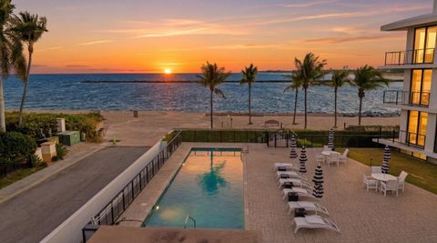 106 Inlet Way 201 Palm Beach Shores FL 33404