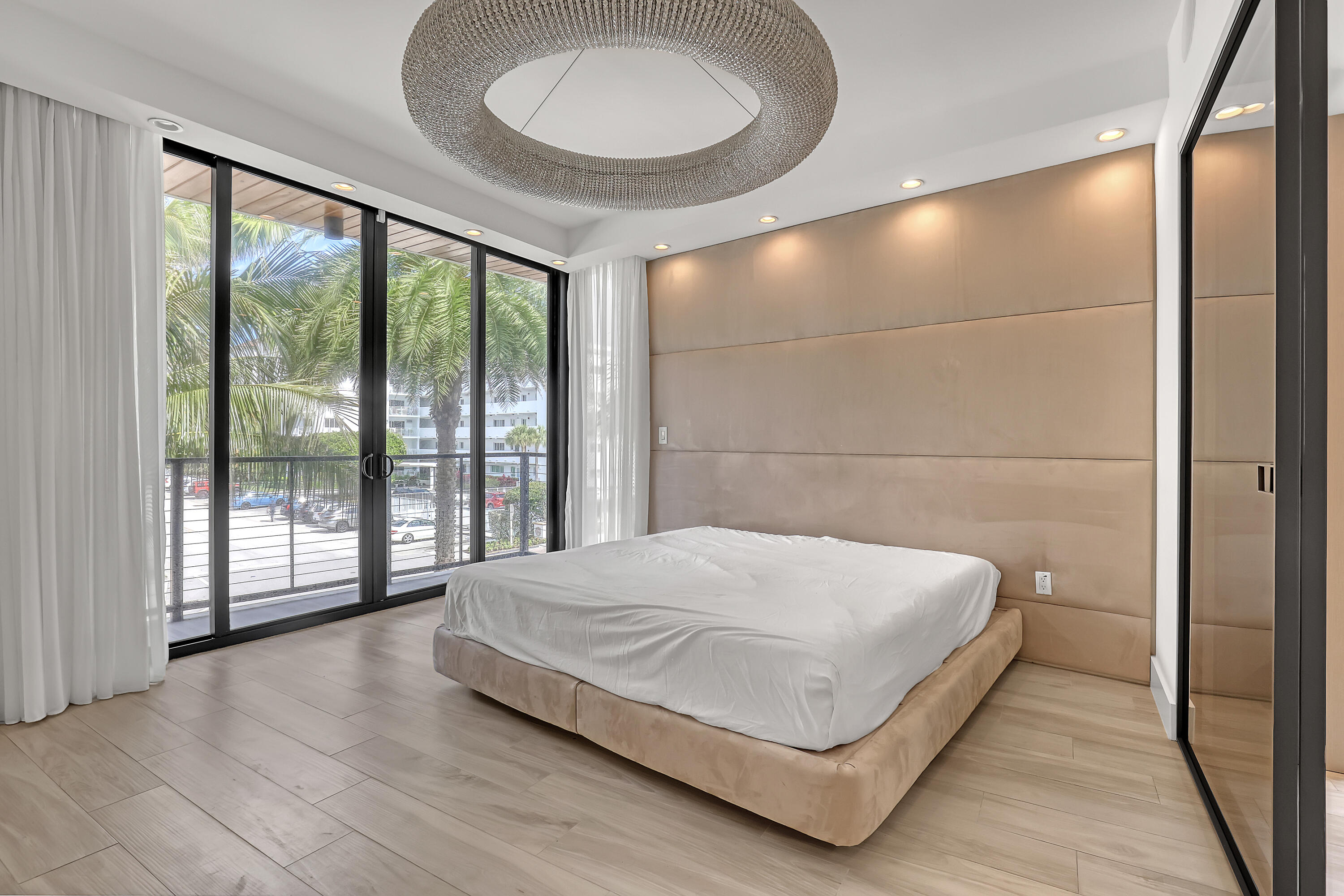 OCEAN EIGHTEEN CONDO - Residential