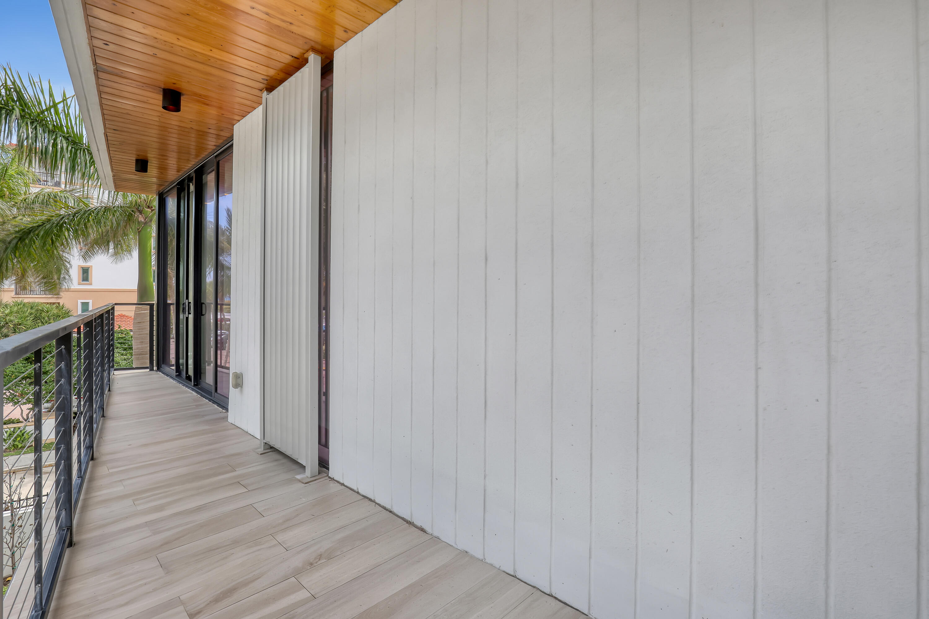 OCEAN EIGHTEEN CONDO - Residential