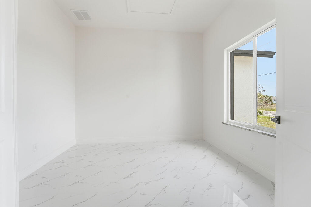 PORT MALABAR UNIT 49 - Residential
