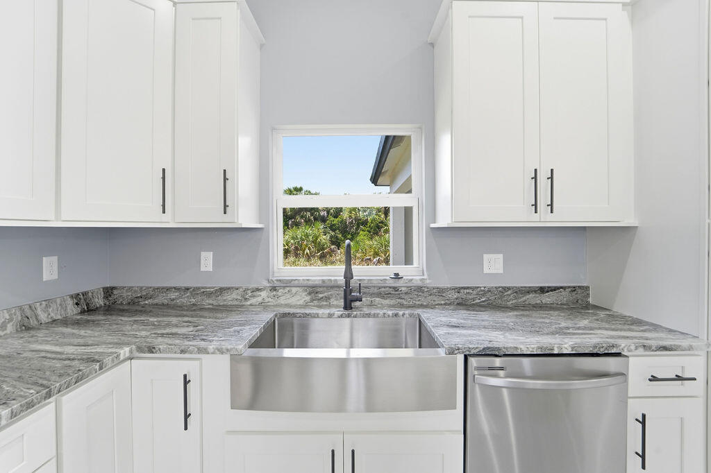 PORT MALABAR UNIT 49 - Residential