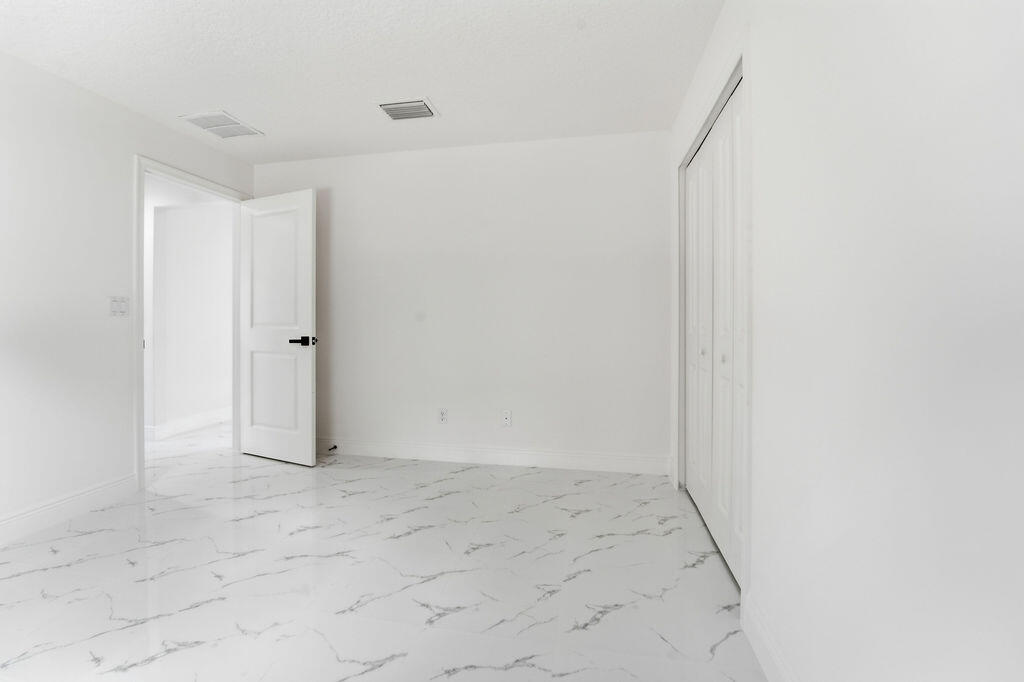 PORT MALABAR UNIT 49 - Residential