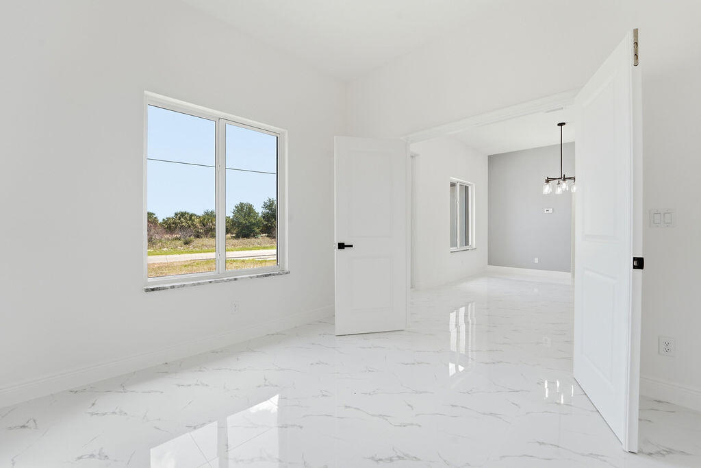 PORT MALABAR UNIT 49 - Residential