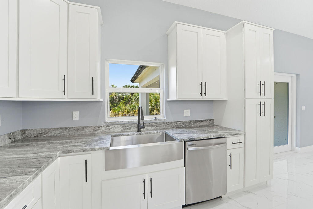 PORT MALABAR UNIT 49 - Residential
