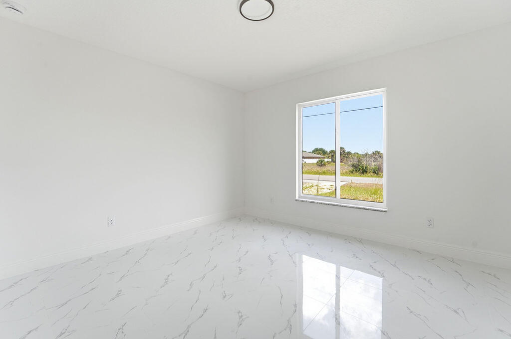 PORT MALABAR UNIT 49 - Residential