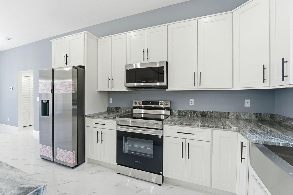 PORT MALABAR UNIT 49 - Residential