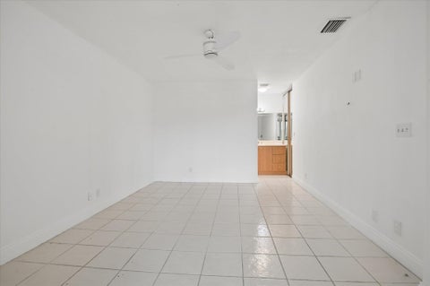 Tiny photo for 4119 CARAMBOLA Circle S #2120, Coconut Creek, FL 33066 (MLS # B26089068)