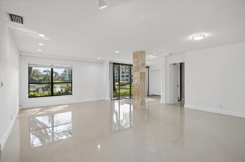 Tiny photo for 4119 CARAMBOLA Circle S #2120, Coconut Creek, FL 33066 (MLS # B26089068)