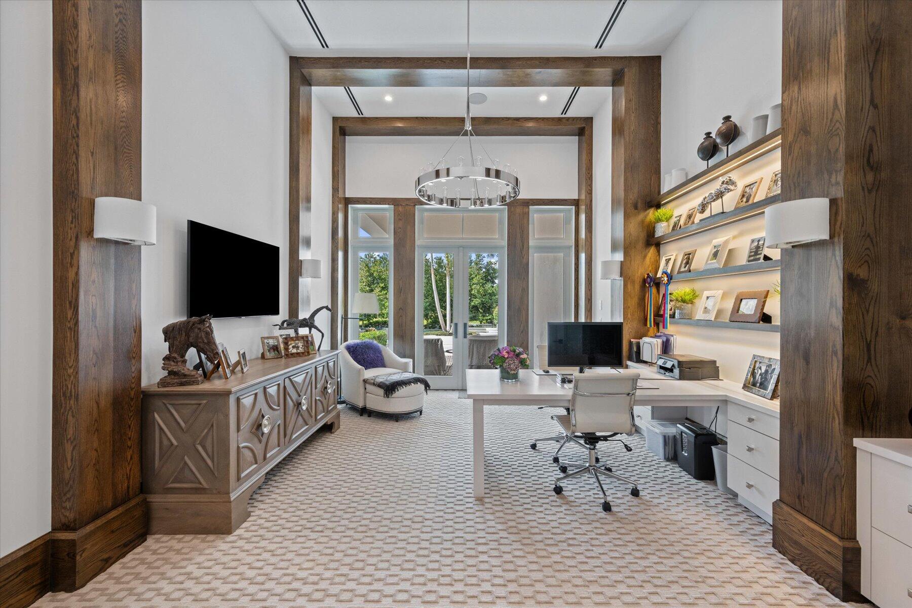 CYPRESS ISLAND OF PALM BEACH POLO & COUN - Residential