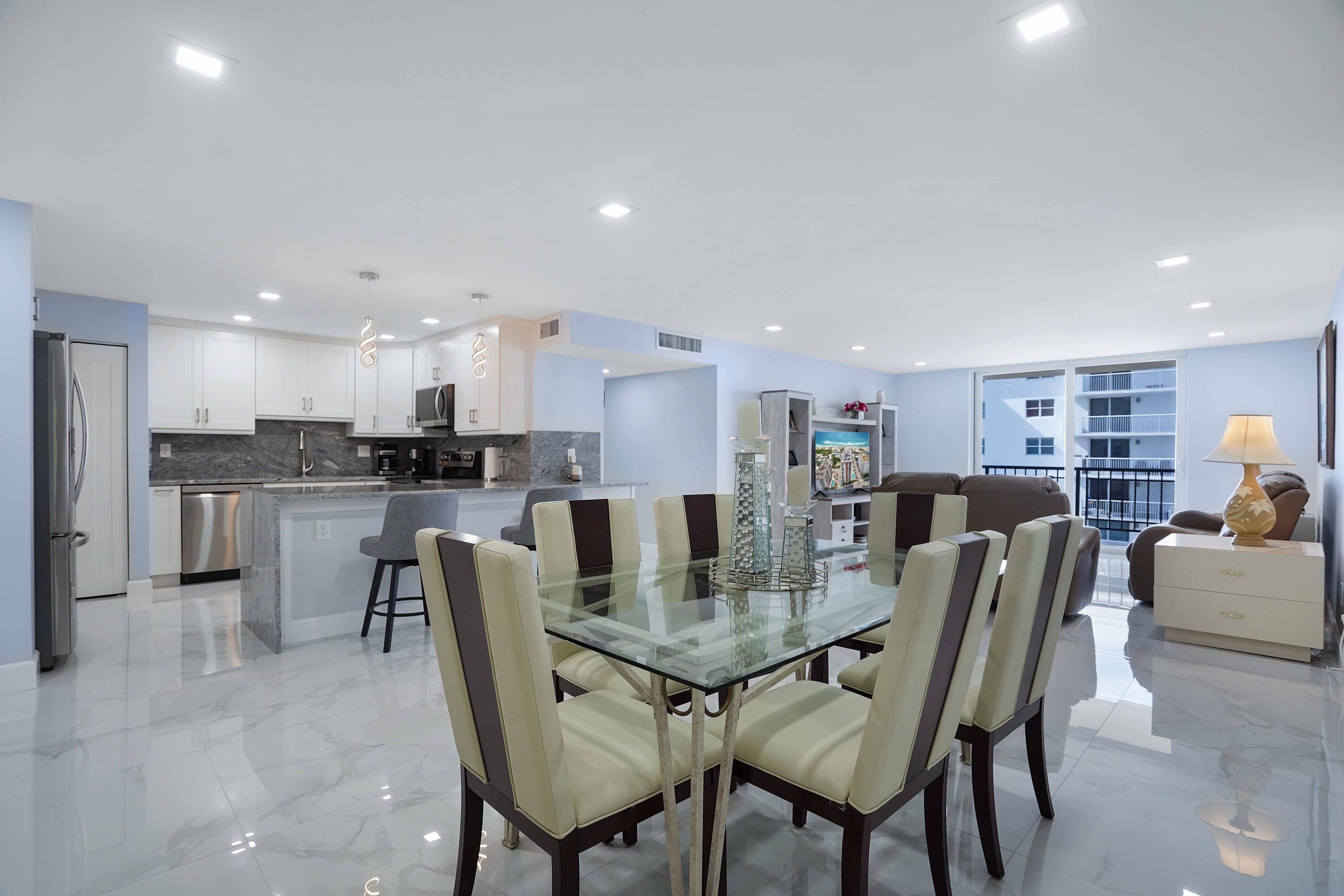 1501 S Ocean Drive Apt 905