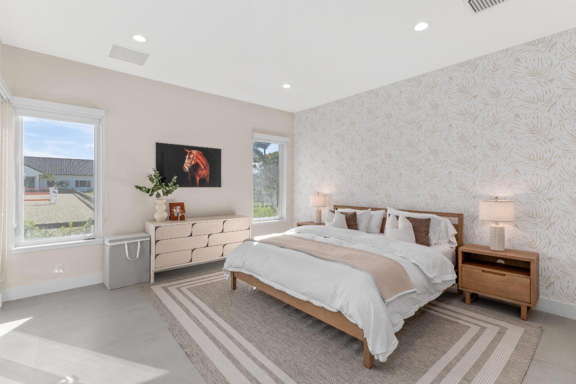 SADDLE TRAIL PARK OF WELLINGTON - Residential