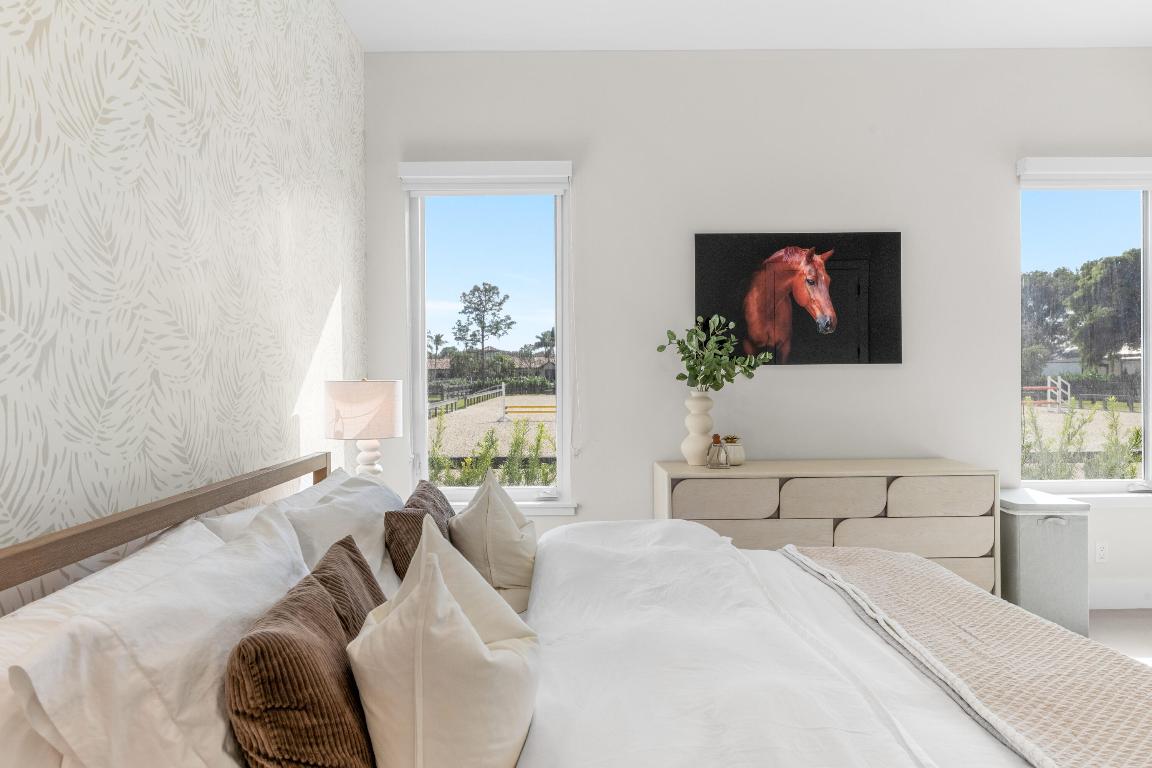 SADDLE TRAIL PARK OF WELLINGTON - Residential