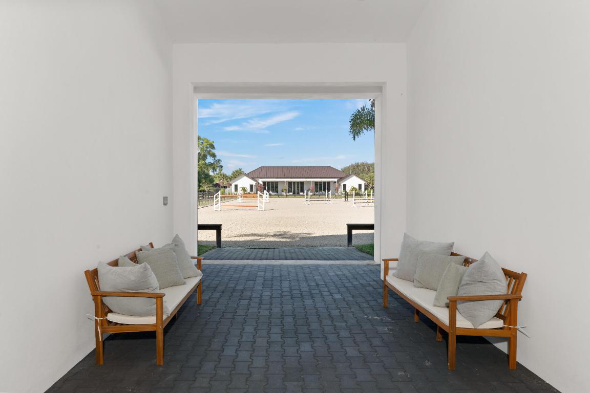 SADDLE TRAIL PARK OF WELLINGTON - Residential