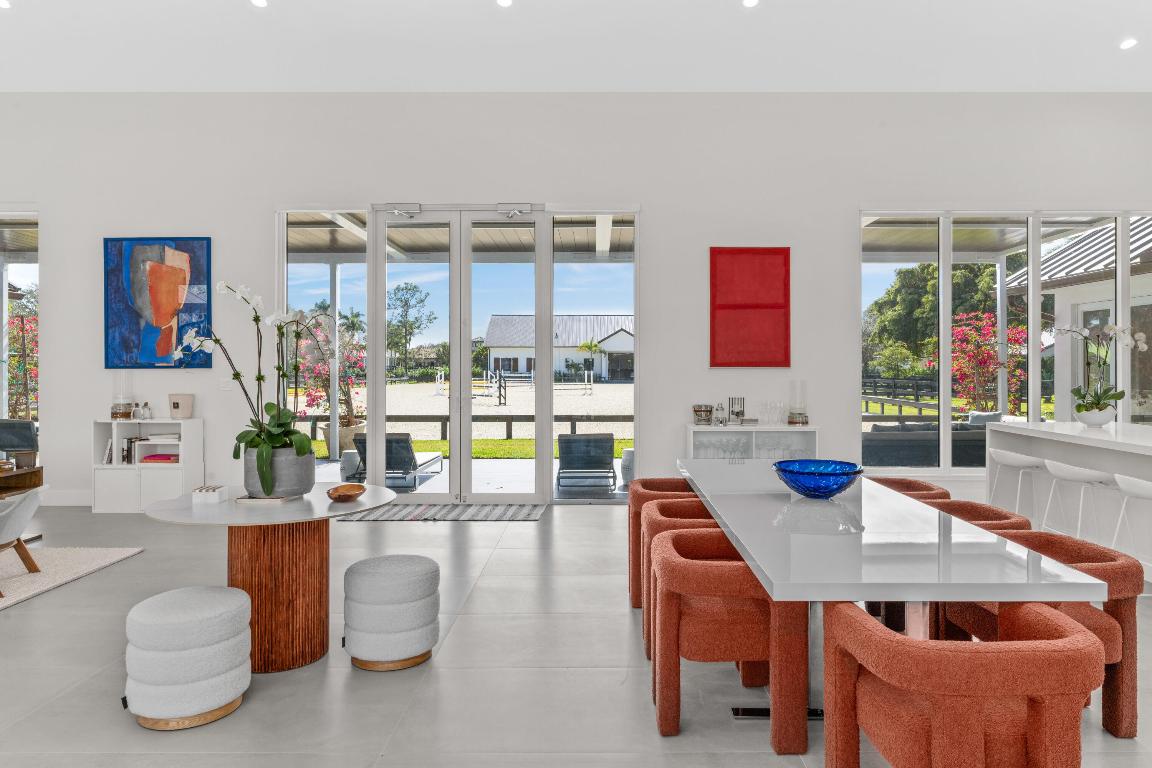 SADDLE TRAIL PARK OF WELLINGTON - Residential