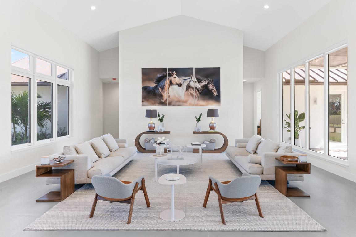 SADDLE TRAIL PARK OF WELLINGTON - Residential