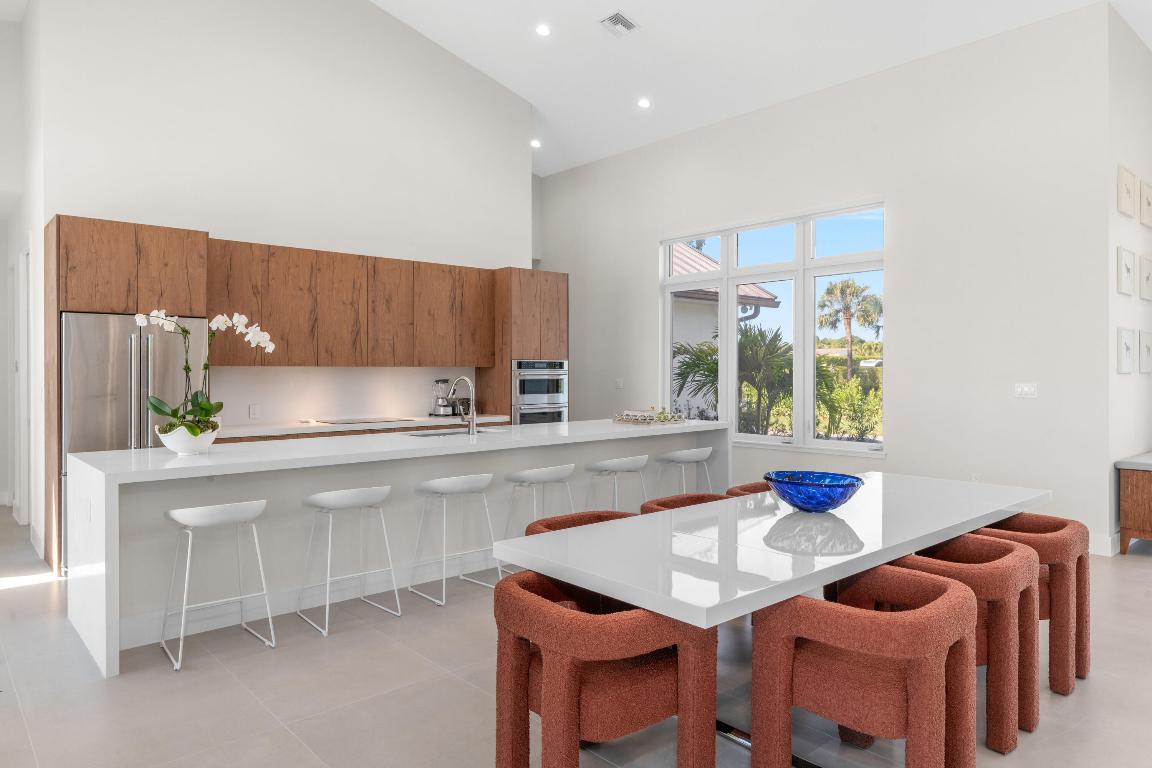 SADDLE TRAIL PARK OF WELLINGTON - Residential